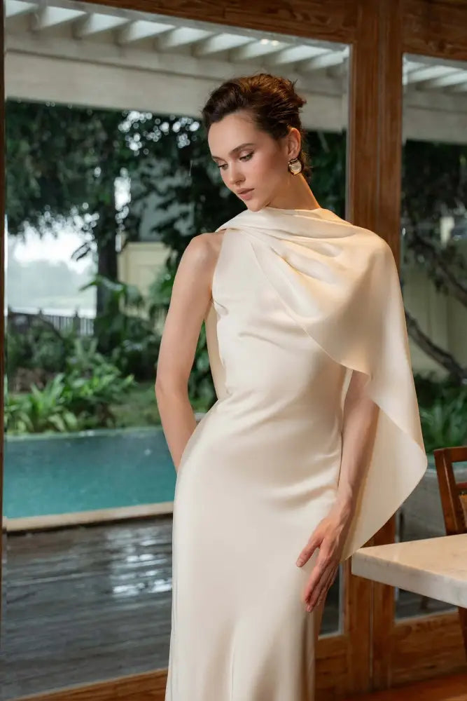 Vestido Longo Cetim Murano Off white / PP Vestido Longo Cetim Murano