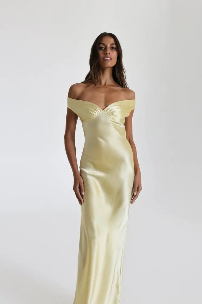 Vestido Longo Cetim Ombro a Ombro Manaira Vestido Longo Cetim Ombro a Ombro Manaira